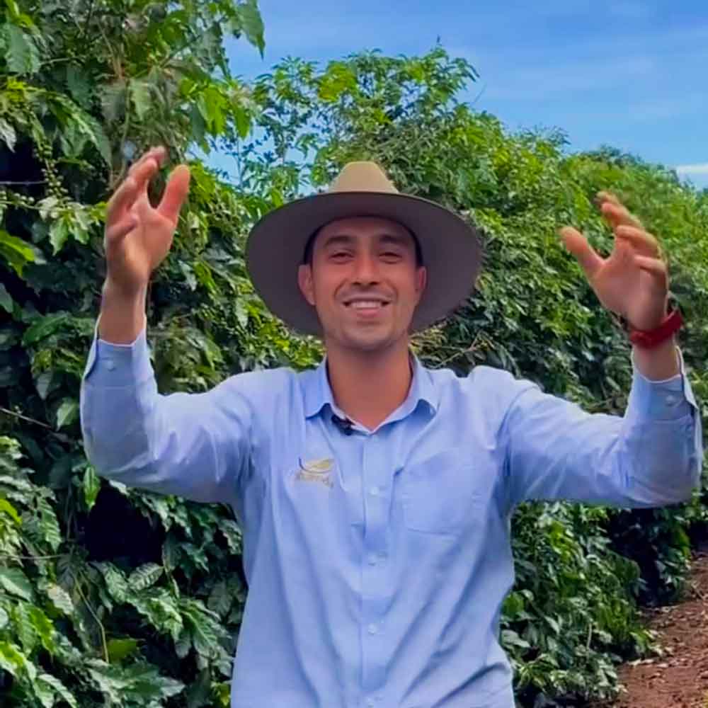 Gabriel coffee farmer Labareda