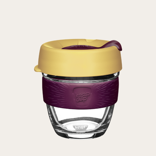 Glass KeepCup in bordeaux red with yellow lid, size small, 227ml